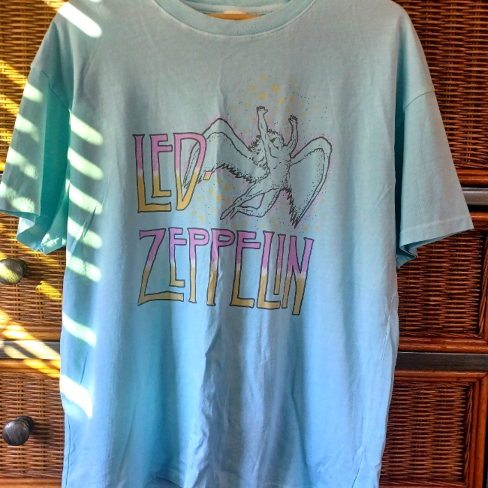 American Eagle - Led Zeppelin Shirt NWOT XS AE